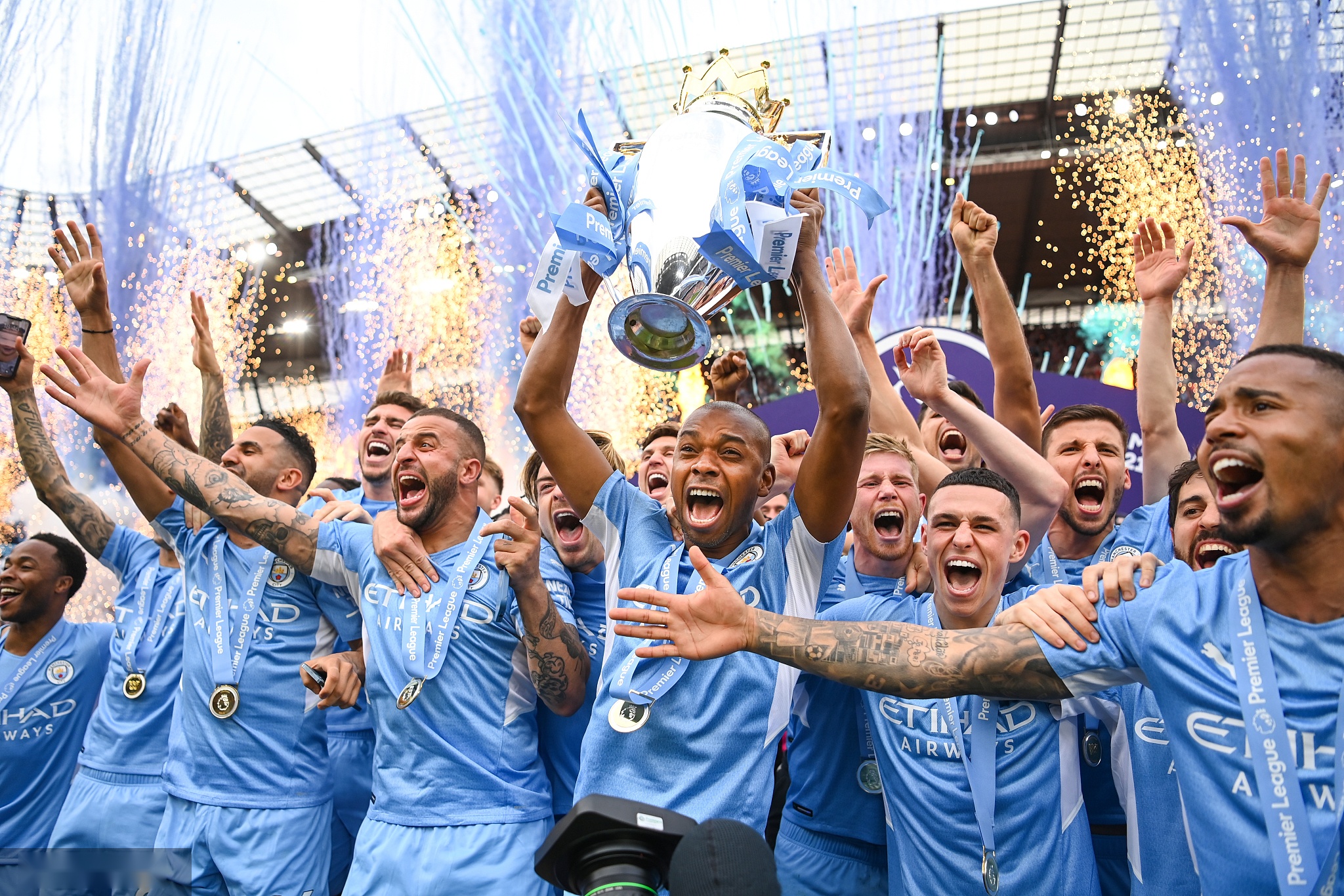 具力量与智 具力量与智