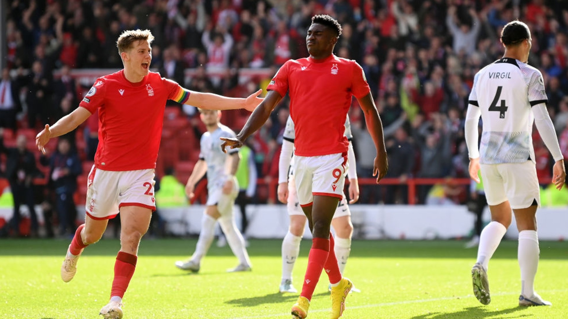 上再度展现 上再度展现